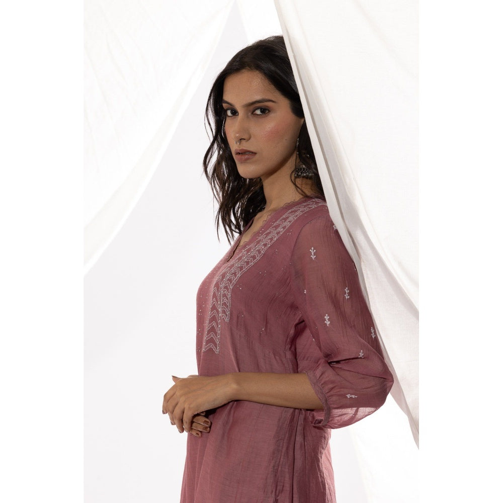 PANTS AND PAJAMAS Mauve Chanderi Mull Chikan Kurta with Pant & Dupatta (Set of 3)