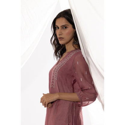 PANTS AND PAJAMAS Mauve Chanderi Mull Chikan Kurta with Pant & Dupatta (Set of 3)