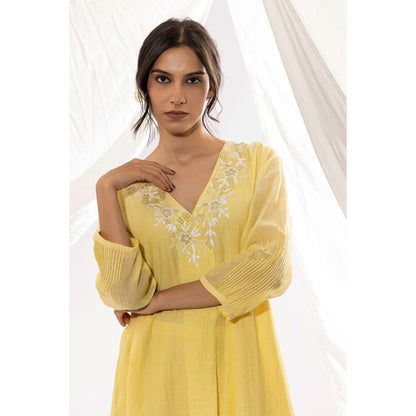 PANTS AND PAJAMAS Light Yellow Chanderi Mull Chikan Kurta with Pant (Set of 2)