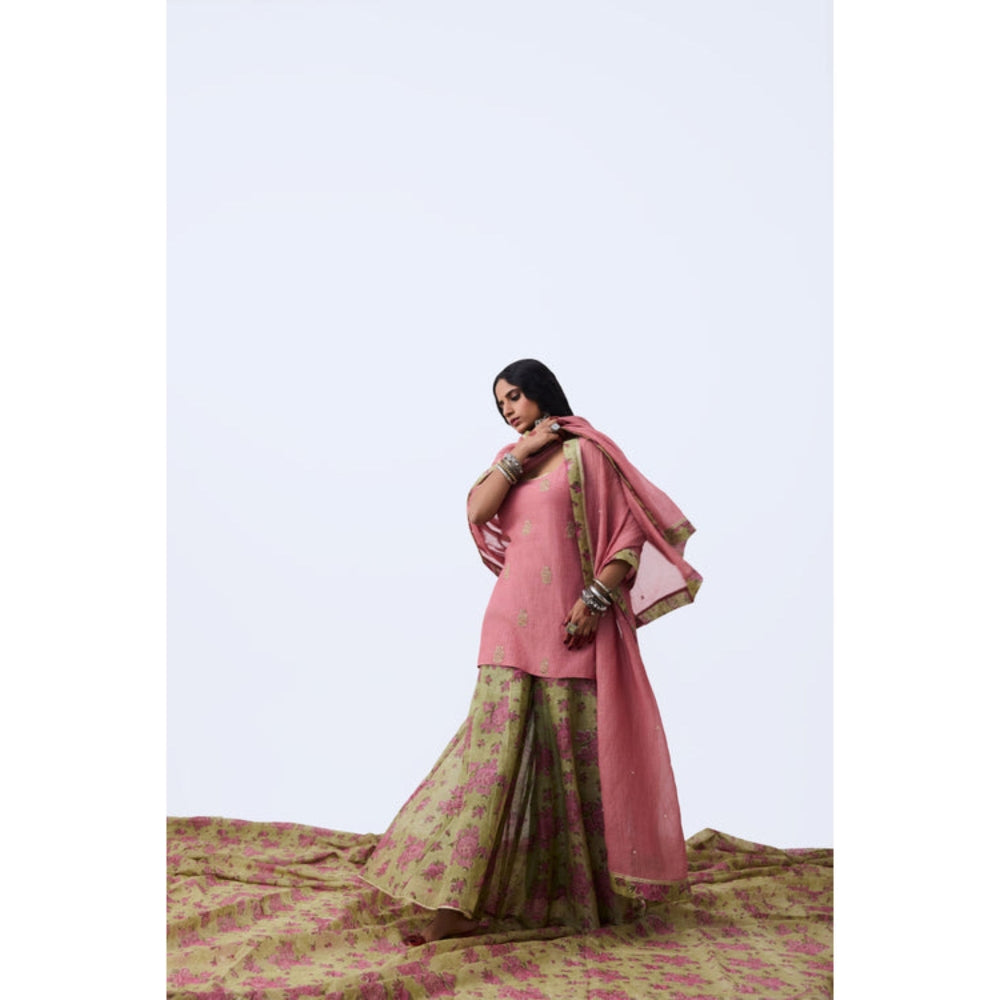 PANTS AND PAJAMAS Bhoomi Embroidered Pink Kurta
