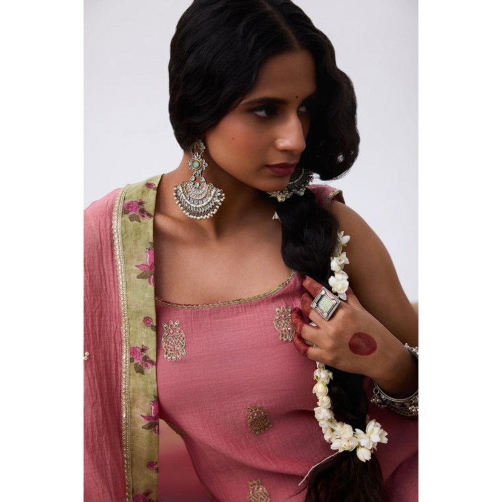 PANTS AND PAJAMAS Bhoomi Embroidered Pink Kurta
