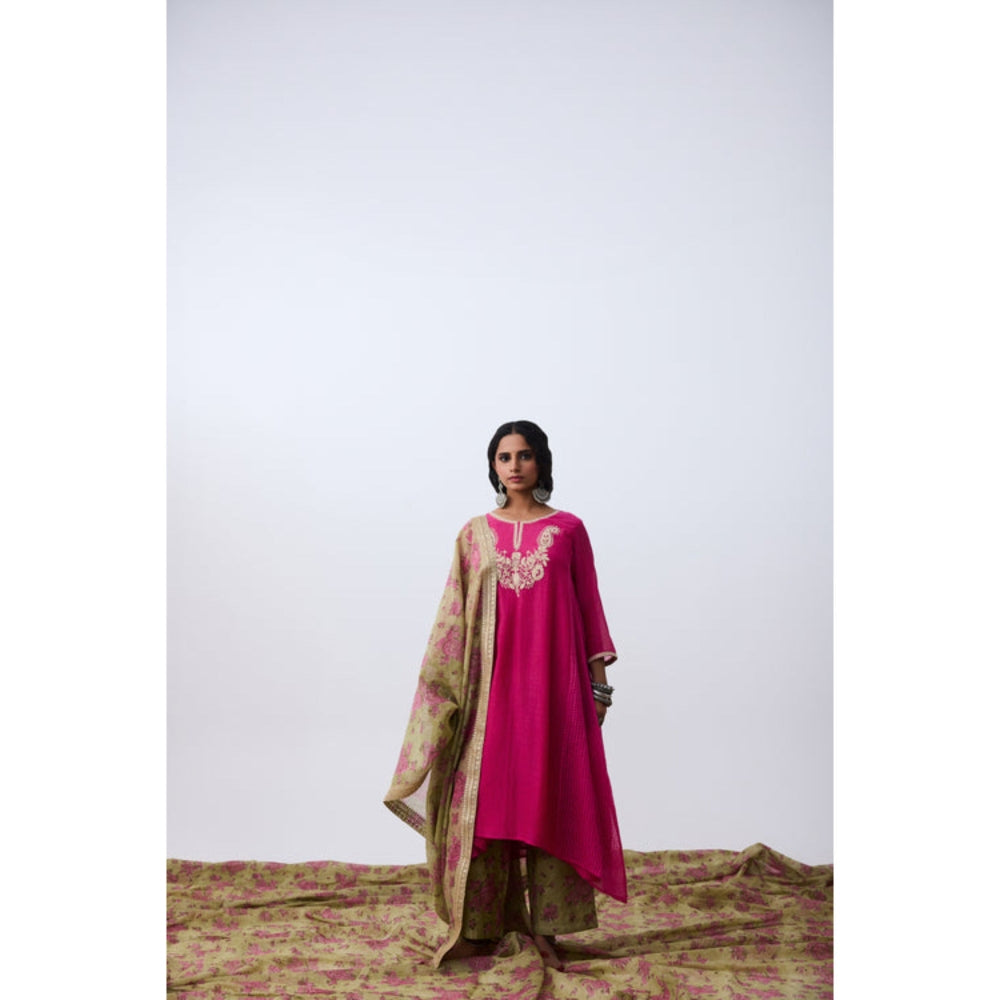 PANTS AND PAJAMAS Tarangini Embroidered Pink Kurta