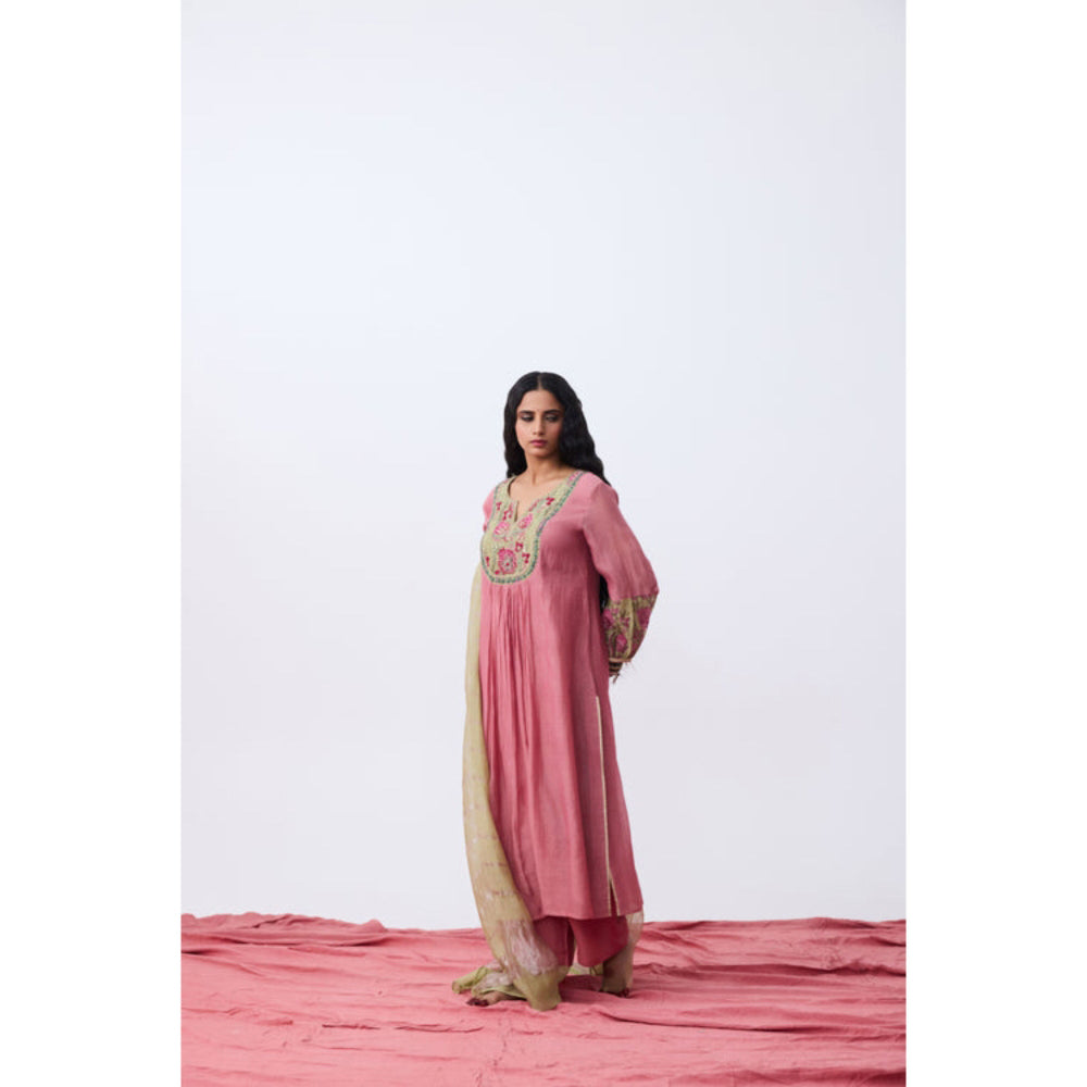 PANTS AND PAJAMAS Nupura Embroidered Pink Kurta