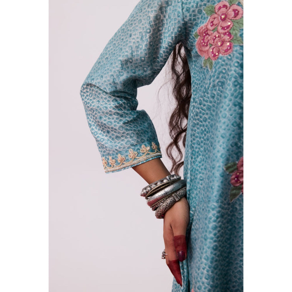 PANTS AND PAJAMAS Aavirbhav Blue V Neck Printed Kurta