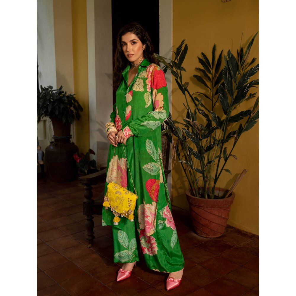 Paulmi & Harsh Spring Blooming Floral Kurta (Set of 2)