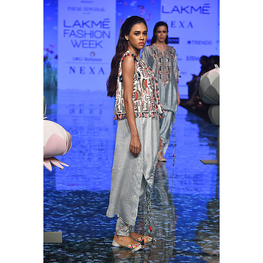 Payal Singhal White Jacket with Kurta and Pant (Set of 3)