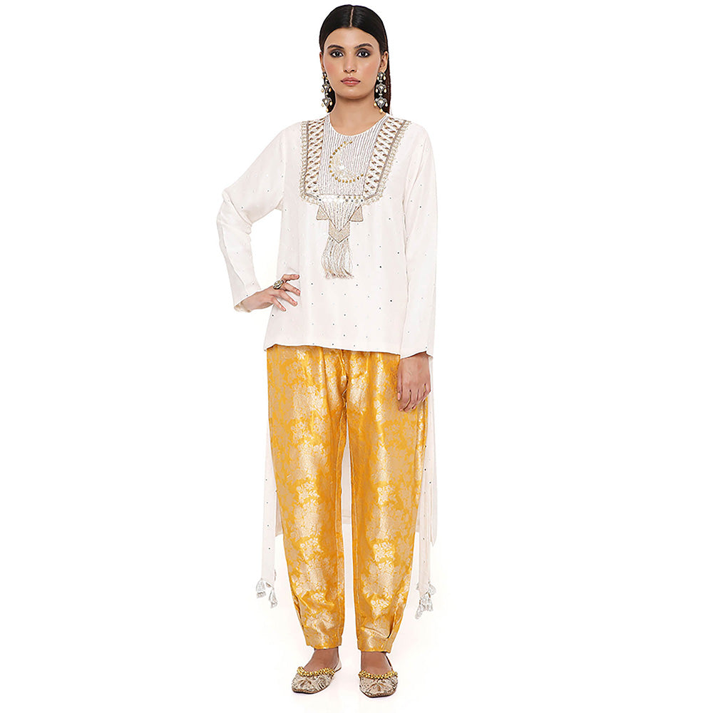 Payal Singhal Off White Embroidered Kurta with Pant (Set of 2)