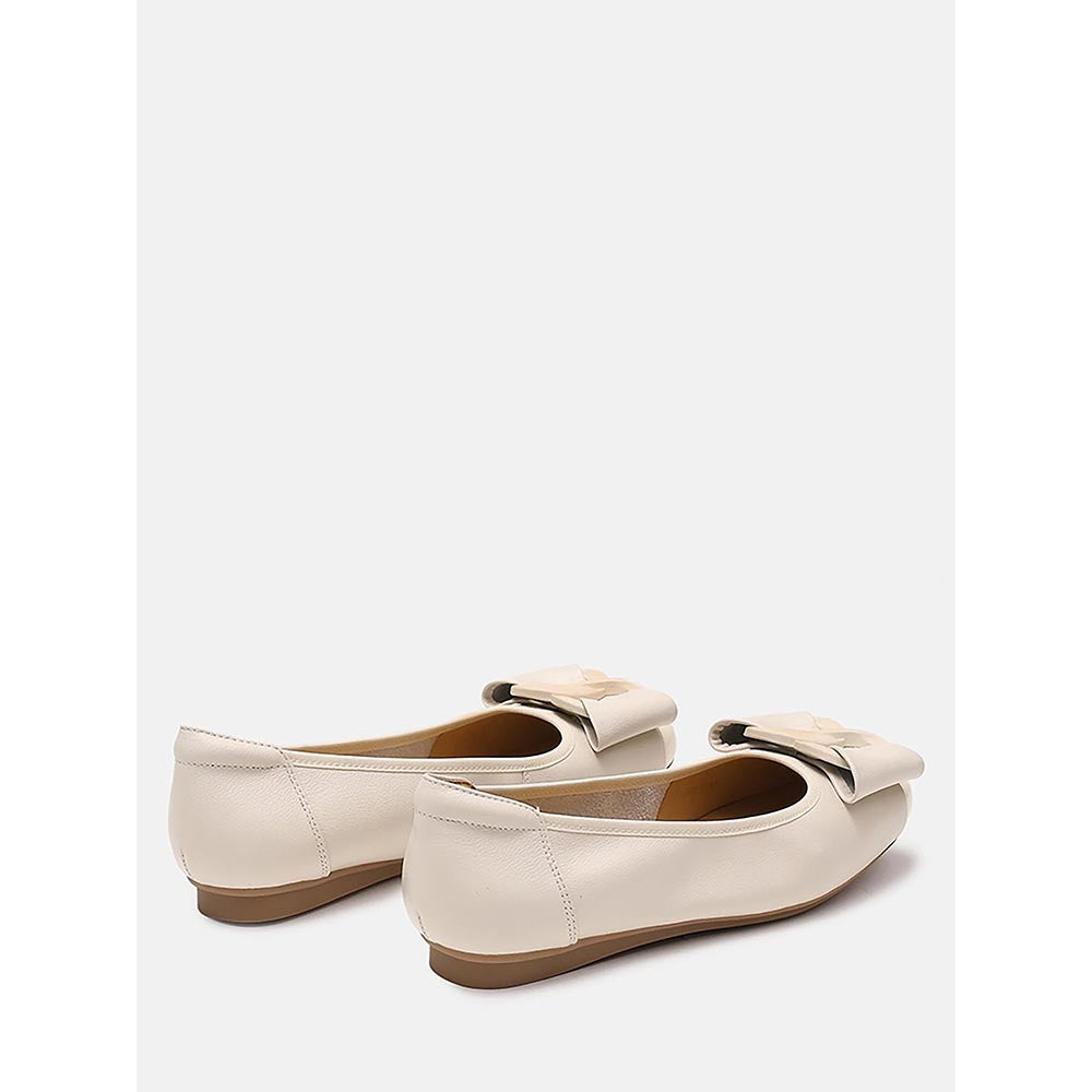 PAZZION Women's Beige Jan Buckle Bow Square Toe Ballerina