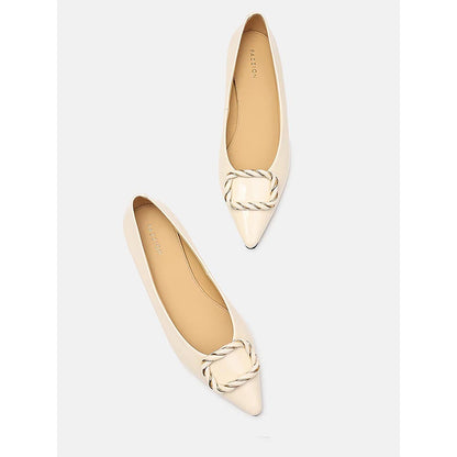 PAZZION Women's Beige Jan Buckle Bow Ballerina