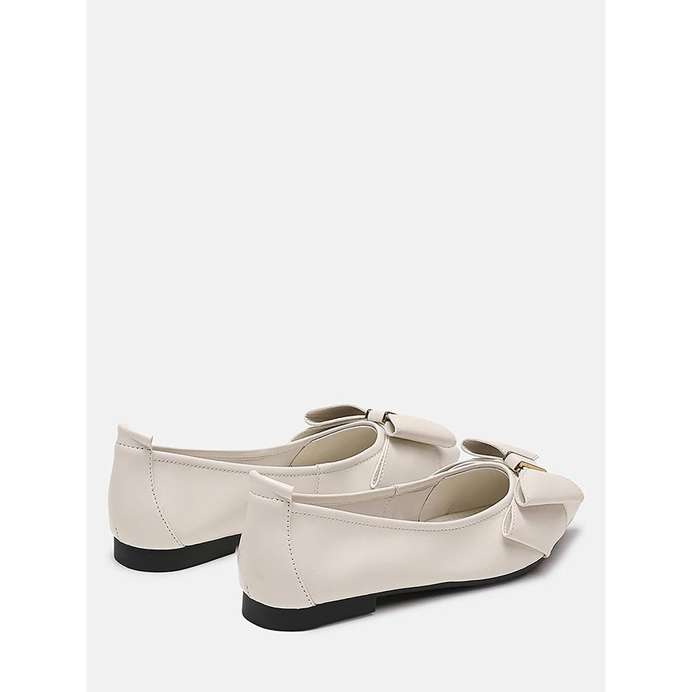 PAZZION Women's Beige Alicia Bow Ballerina