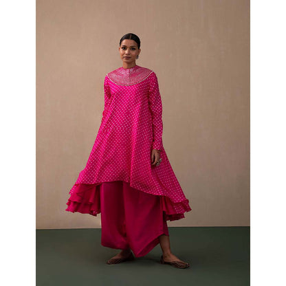 PINK CITY BY SARIKA Bandhni Kurta with Dhoti Mirror and Pearl Collar (Set of 2)