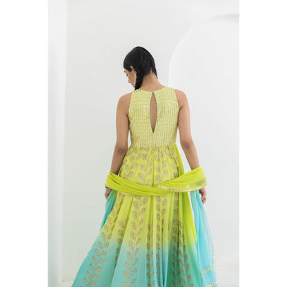 POOJA RAJGARHIA GUPTA Champa Anarkali Kurta with Dupatta (Set of 2)