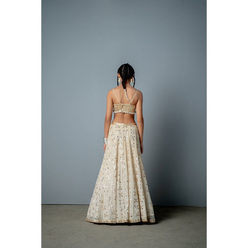 POOJA RAJGARHIA GUPTA Ivory Gold Mosaic Lehenga (Set of 3)