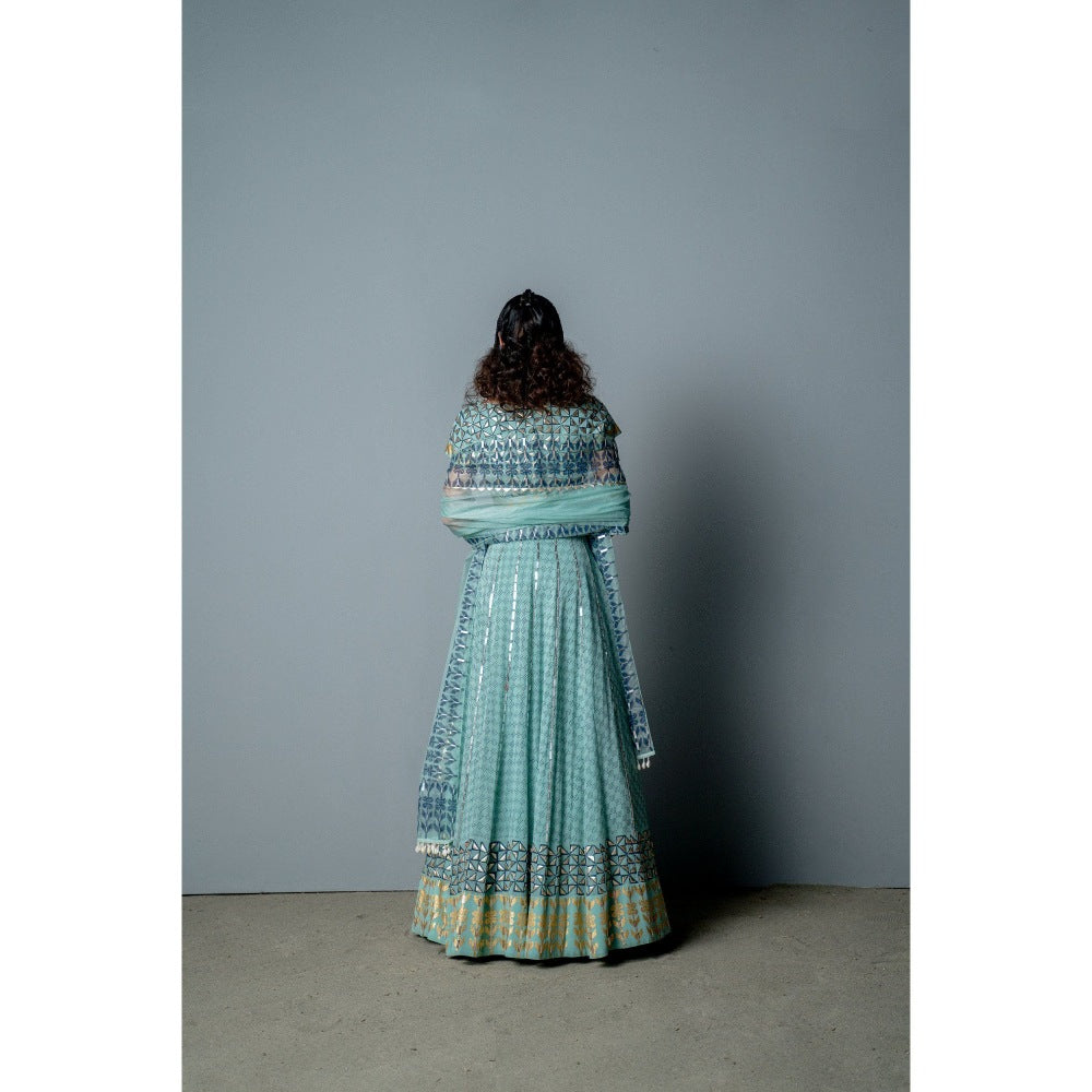 POOJA RAJGARHIA GUPTA The Nefertiti Lehenga (Set of 3)