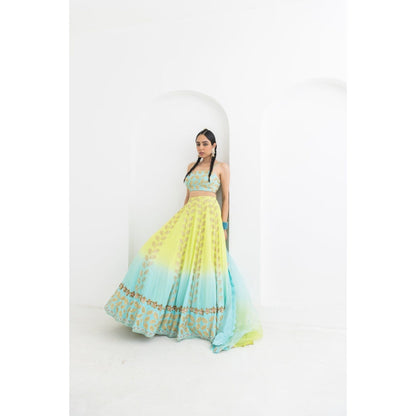 POOJA RAJGARHIA GUPTA Champa Lehenga with Bustier and Dupatta (Set of 3)