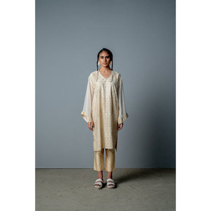 POOJA RAJGARHIA GUPTA Ivory Gold Mosaic Pheran Kurta with Pant (Set of 2)