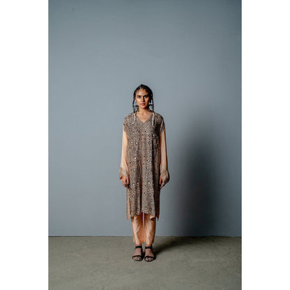 POOJA RAJGARHIA GUPTA Nude Mosaic Kurta with Pant (Set of 2)