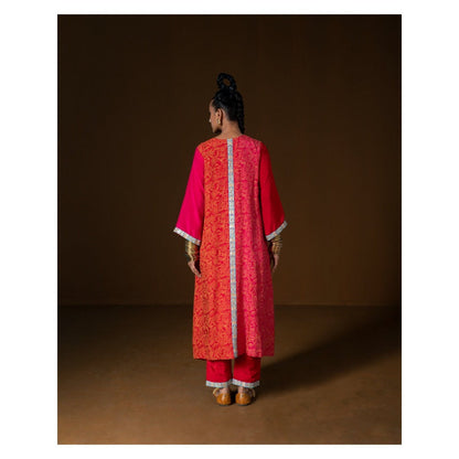 POOJA RAJGARHIA GUPTA Anardana Kurta with Pant (Set of 2)