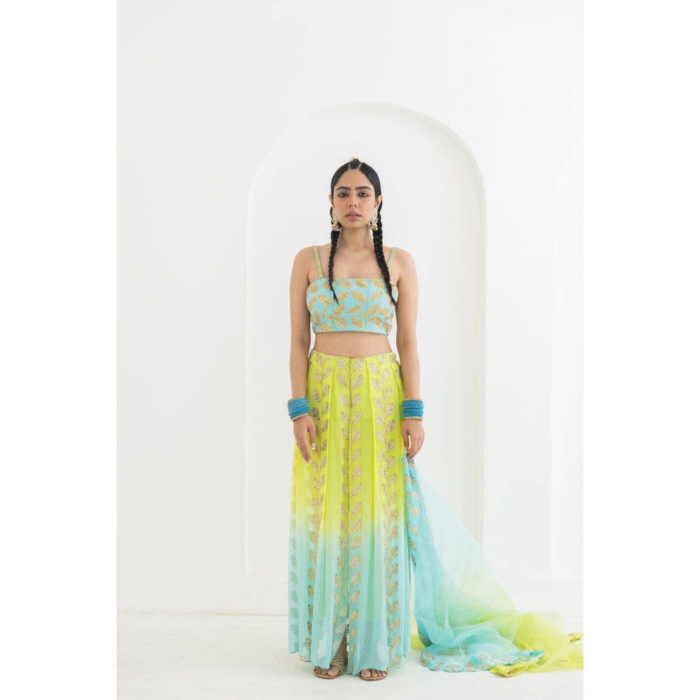 POOJA RAJGARHIA GUPTA Mogra Trouser with Bustier and Dupatta (Set of 3)