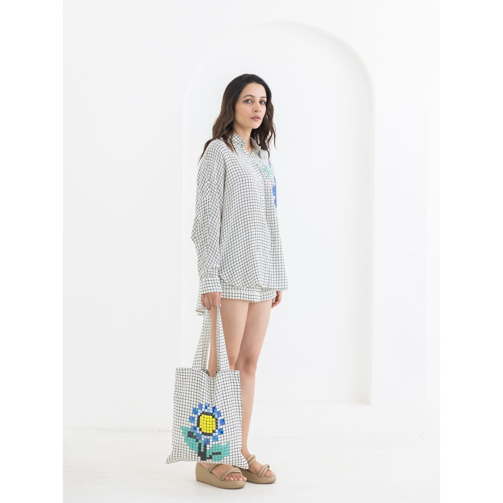 POOJA RAJGARHIA GUPTA White Kimino Co-Ord (Set of 2)