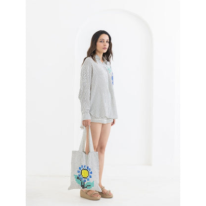POOJA RAJGARHIA GUPTA White Kimino Co-Ord (Set of 2)