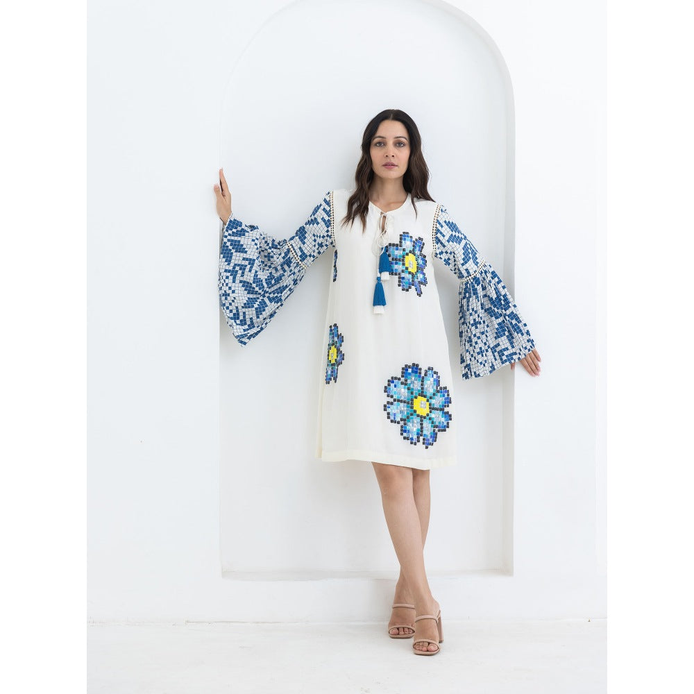 POOJA RAJGARHIA GUPTA White Sunflower Dress