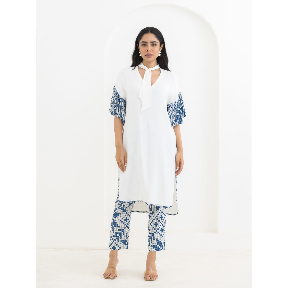 POOJA RAJGARHIA GUPTA White Frill Co-Ord (Set of 2)
