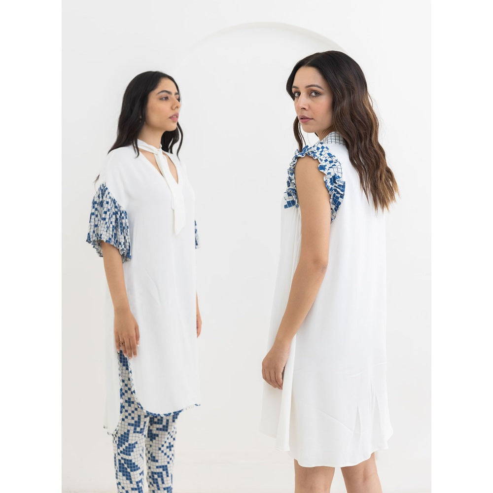 POOJA RAJGARHIA GUPTA White Frill Co-Ord (Set of 2)