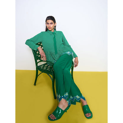 POOJA RAJGARHIA GUPTA Green Honeybee Co-Ord (Set of 2)