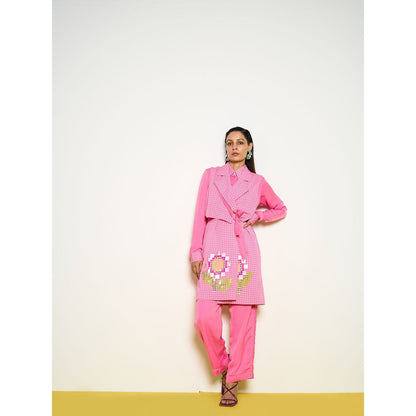 POOJA RAJGARHIA GUPTA Pink Wildflower Overcoat