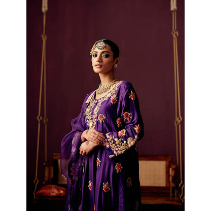 Pooja Singhal Purple Embroidered Chanderi Kurta With Dhoti Pant & Organza Dupatta (Set of 3)