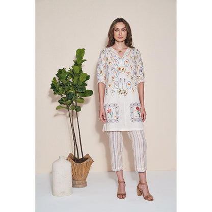 Pozruh By Aiman Magpie Off White Printed Tunic