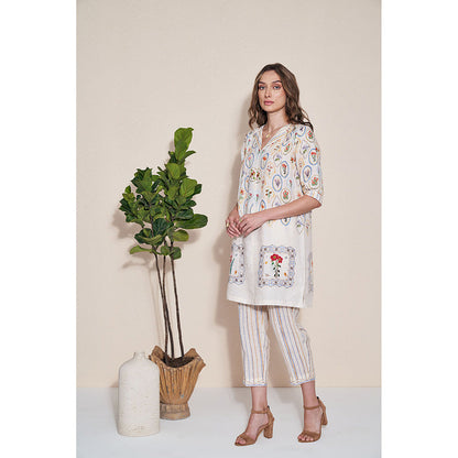 Pozruh By Aiman Magpie Off White Printed Tunic