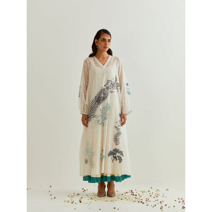 PRAMA By Pratima Pandey Printed Chanderi Ivory Kurta with Inner (Set of 2)