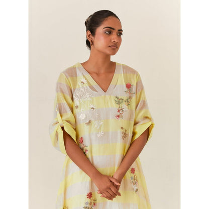 PRAMA By Pratima Pandey Floral Chanderi Yellow Kurta with Inner (Set of 2)