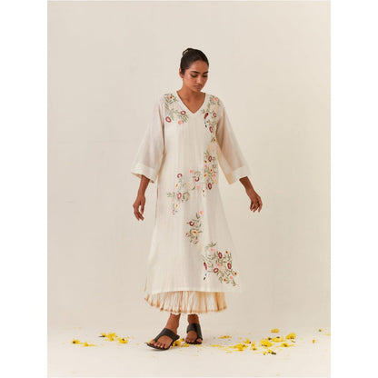 PRAMA By Pratima Pandey Floral Chanderi Ivory Kurta with Inner (Set of 2)