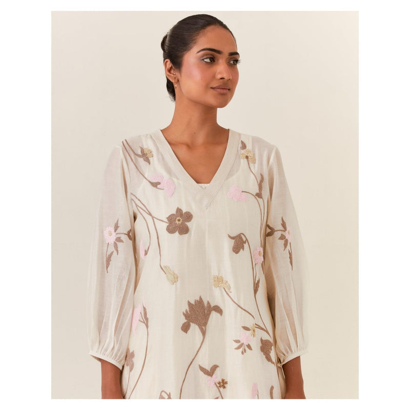 PRAMA By Pratima Pandey Floral Chanderi Ivory Kurta with Inner & Pant (Set of 3)