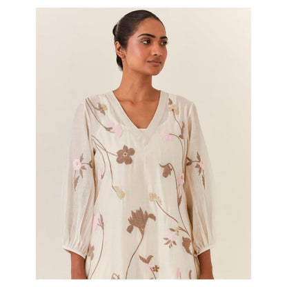 PRAMA By Pratima Pandey Floral Chanderi Ivory Kurta with Inner & Pant (Set of 3)