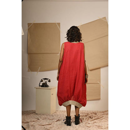 PRATHAA Red Balloon Style Checks Dress