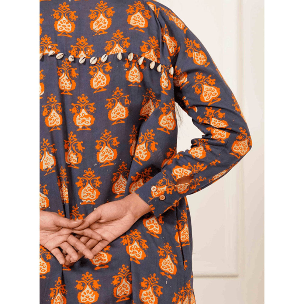 PRATHAA Taal Kosha Batik Printed Kurta and Straight Pants