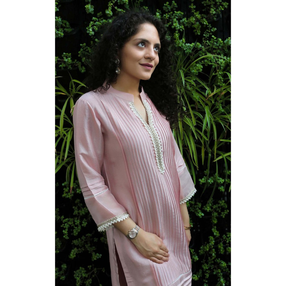 Pairaahan Nilay Kurta Salwar (Set of 3)