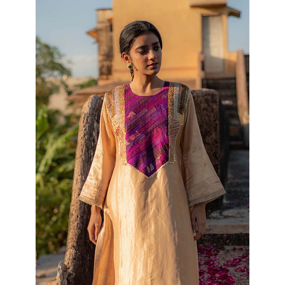 PRIYANKA RAAJIV Amari + Rafa - Beige Upcycled Brocade Kurta with Silk Brocade Pants (Set of 2)