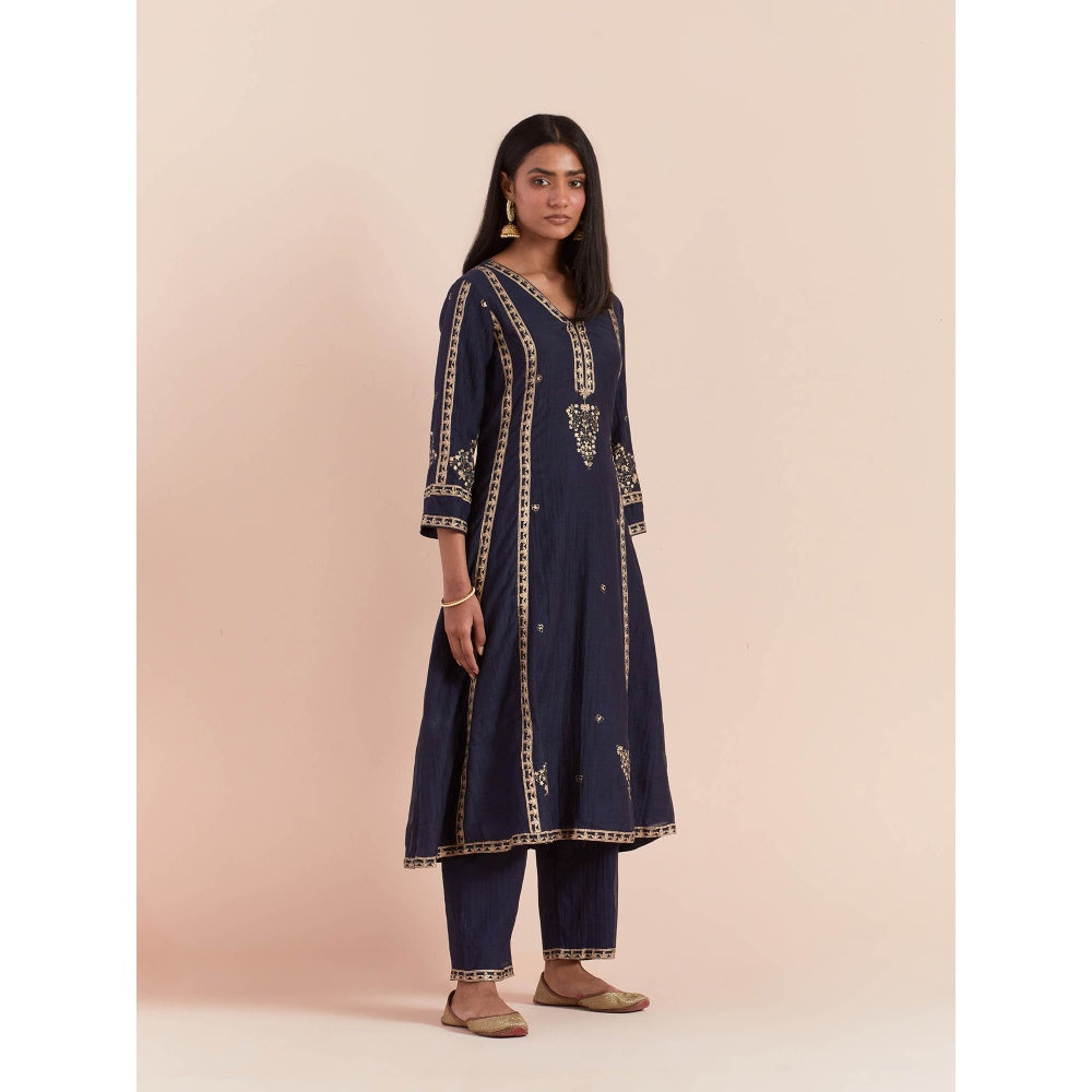 Priya Chaudhary Blue Soft Chanderi Kurta with Pants (Set of 2)
