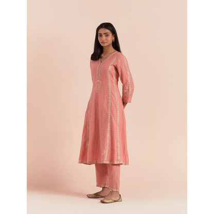 Priya Chaudhary Peach Soft Chanderi Kurta with Pants and Dupatta (Set of 3)