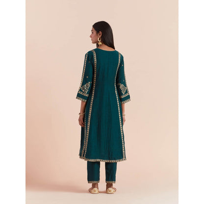 Priya Chaudhary Green Soft Chanderi Kurta with Pants and Dupatta (Set of 3)