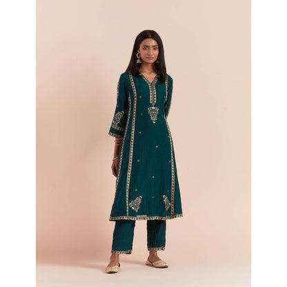 Priya Chaudhary Green Soft Chanderi Kurta with Pants (Set of 2)