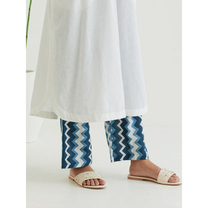 Priya Chaudhary White and Blue Solid Kurta with Printed Pant (Set of 2)