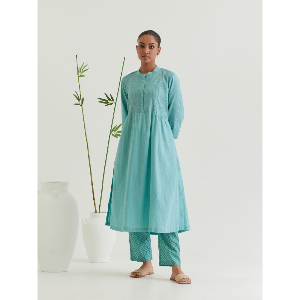 Priya Chaudhary Green Cotton Printed Pant