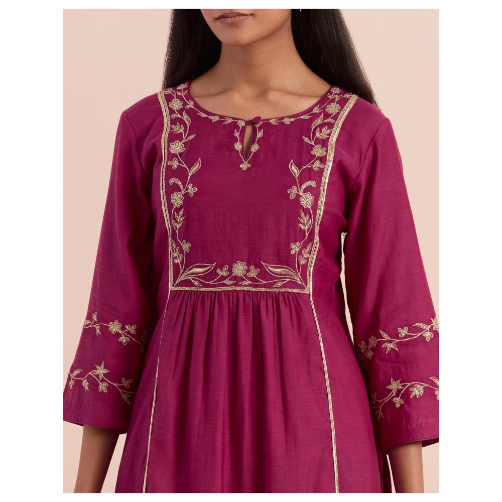 Priya Chaudhary Pink Embroidered Kurta with Pant (Set of 2)