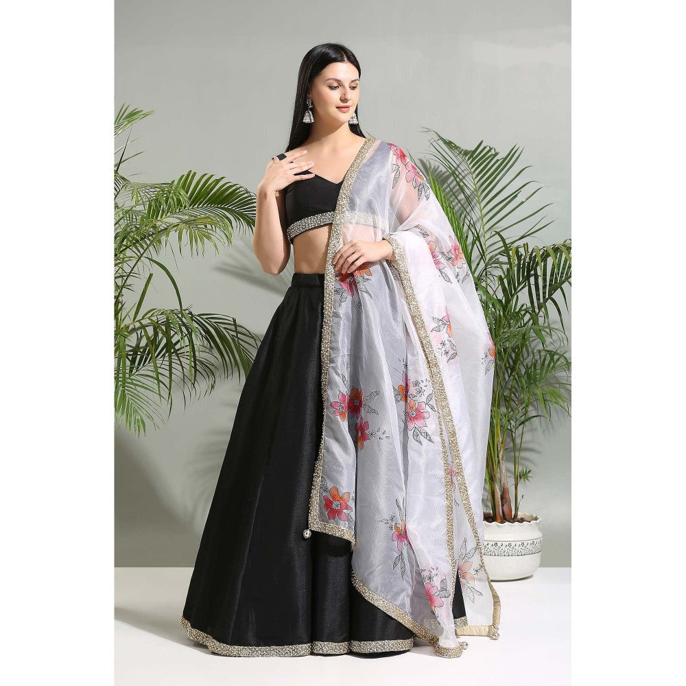PRITI SAHNI DESIGNS Black Raw Silk Lehenga with Blouse and Dupatta (Set of 3)